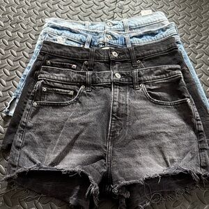 Abercrombie high-rise Mom Shorts